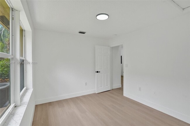 Building Photo - 4114 Sapphire St