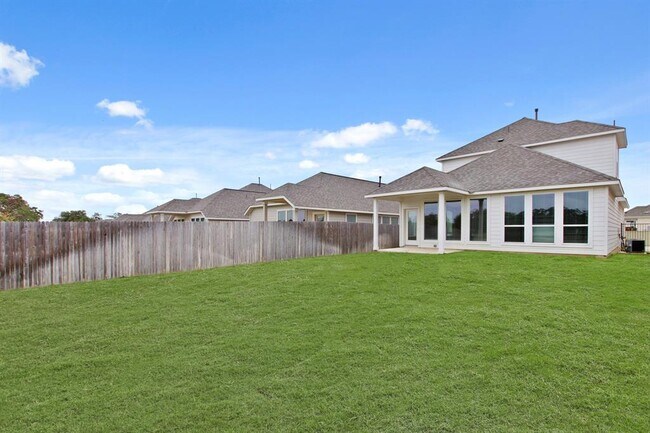 Building Photo - 209 Banyon Dr