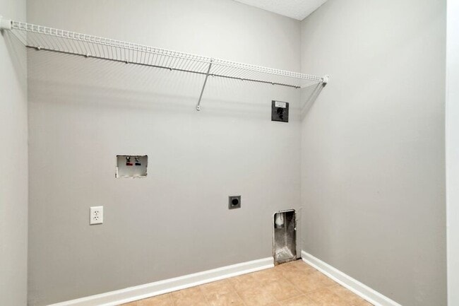 Building Photo - 850 Canyon Oak Loop