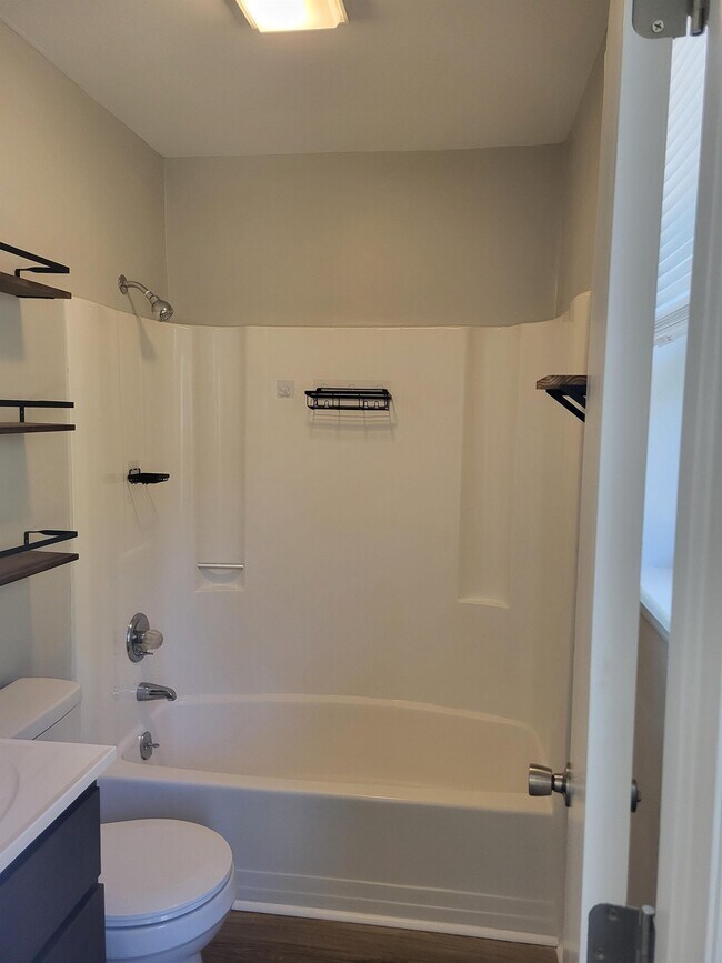 Building Photo - 243 Sand Ridge Rd