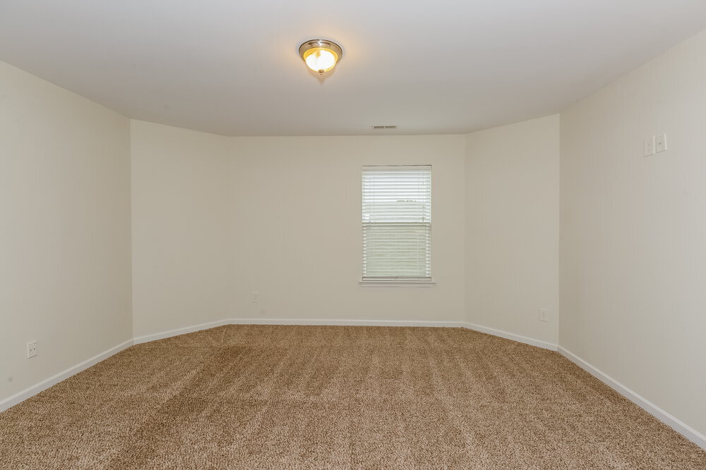 Building Photo - 7911 Hereford St