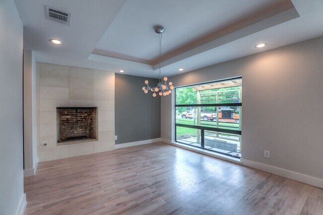 Building Photo - 4127 Underwood St