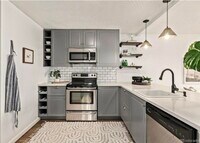 Building Photo - 6137 Sterne Cir