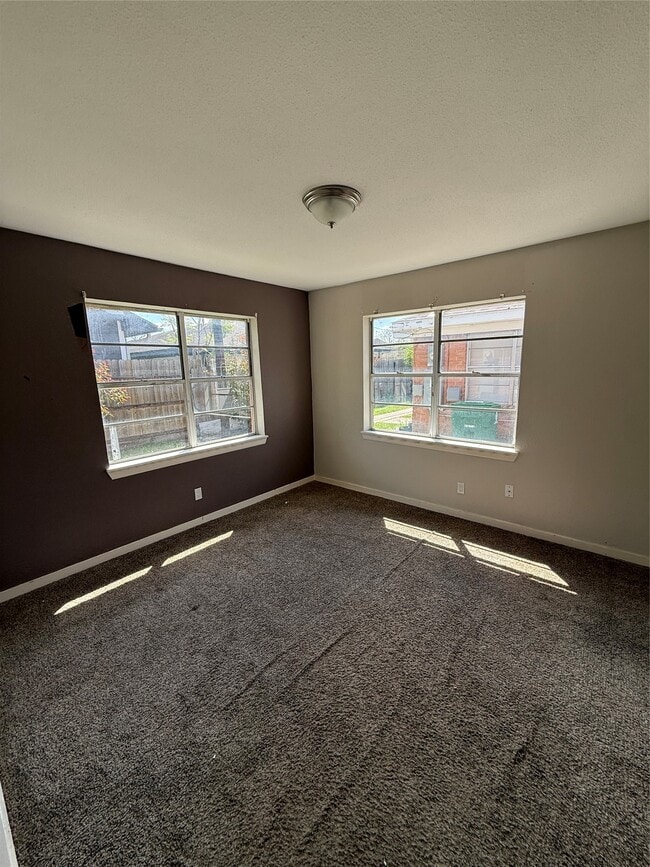 Building Photo - 1309 Malvern St