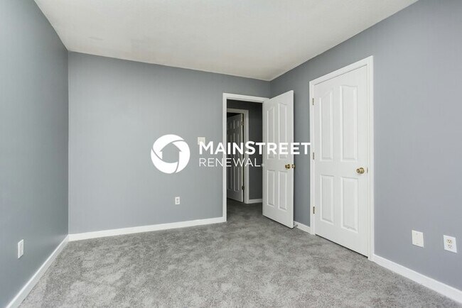Building Photo - 4 Bedroom Pet-Friendly Home in Horn Lake, MS with Main Street Renewal