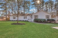Building Photo - 1000 Mathews Ct