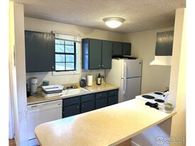 Building Photo - 3000 Colorado Ave