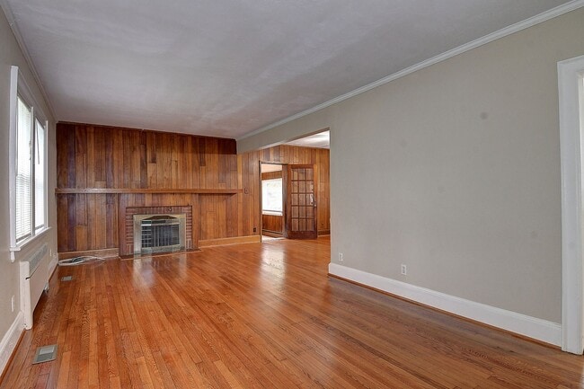 Building Photo - PORTSMOUTH FOR RENT!