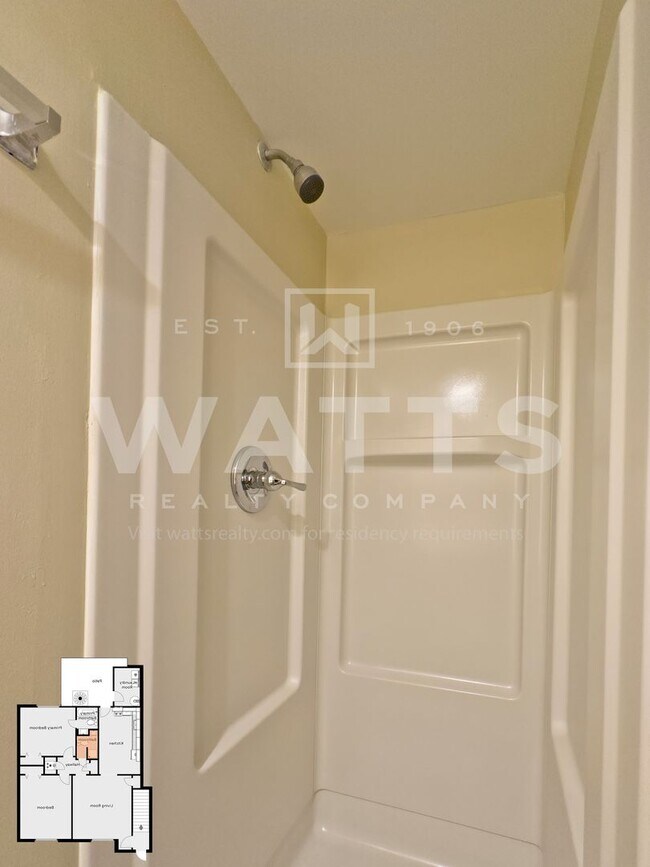 Building Photo - 2-Bedroom Apartment in Hoover