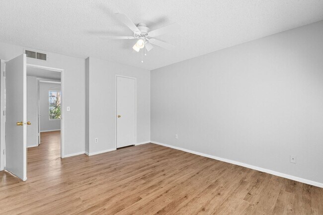 Building Photo - Three bedrooms plus big garage!