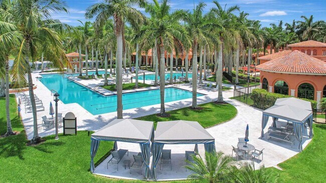 Building Photo - 9925 Via Elegante