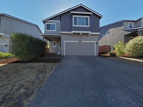 Building Photo - 5 Bedroom House ~ Albany ~ Small Pet Friendly