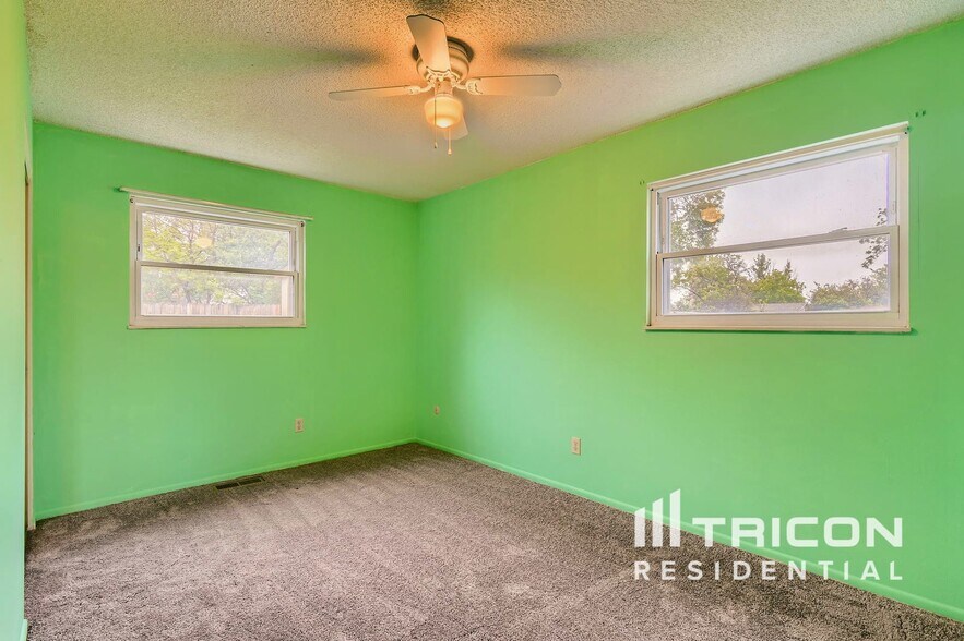 Building Photo - 6517 Orbit Way