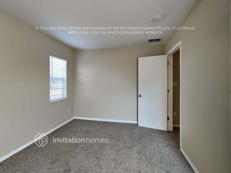 Building Photo - 14620 Tullamore Loop