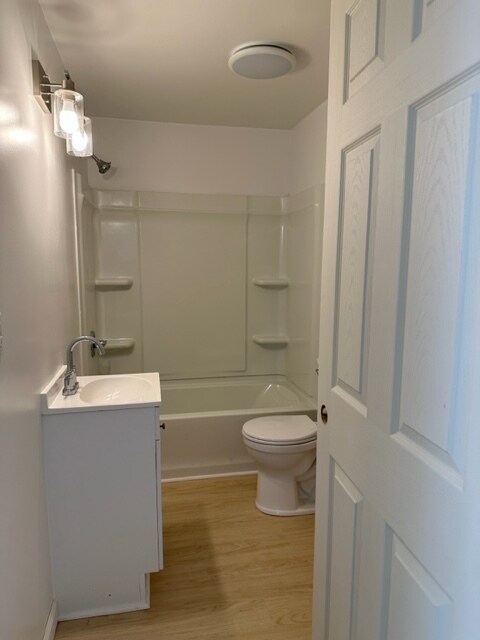 New bathroom - 406 W Franklin St