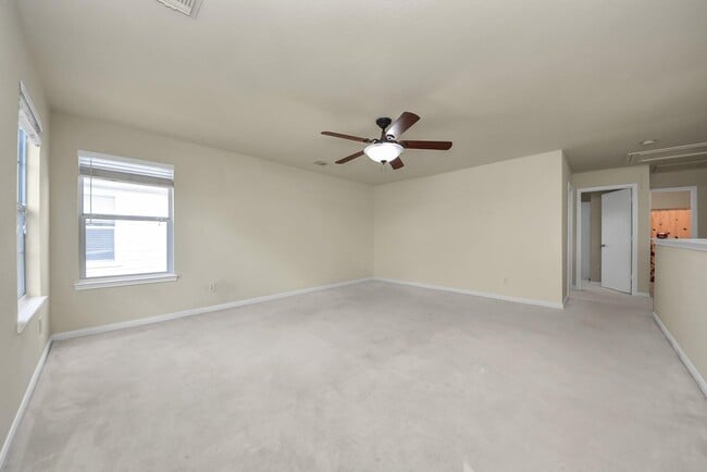 Building Photo - 17006 Kemble Creek Dr