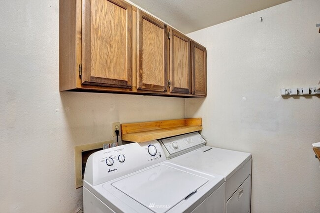 Building Photo - 15212 Sunwood Blvd
