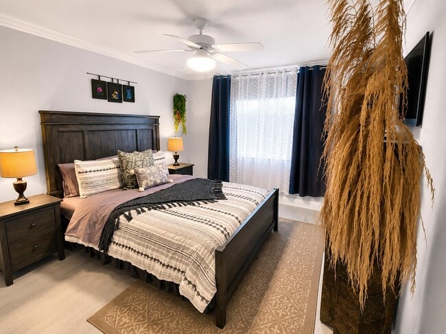 Building Photo - 2721 Ocean Club Blvd