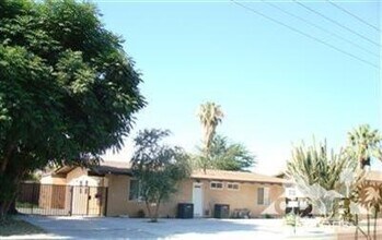 Building Photo - 33495 Cathedral Canyon Dr