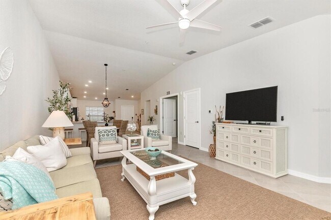 Building Photo - 12580 Galapagos Ct