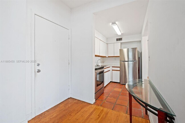 Building Photo - 1200 Euclid Ave