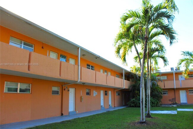 Primary Photo - 9760 SW 184th St