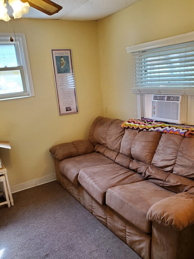 Living Room - 308 11th St