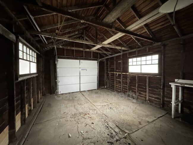 Building Photo - 3008 Webster St