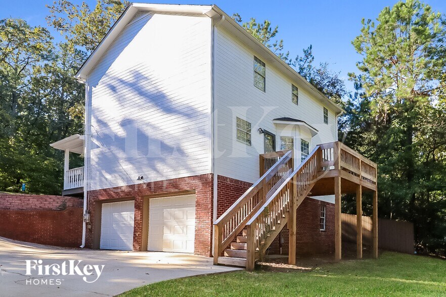 Building Photo - 21393 Willow Way Dr