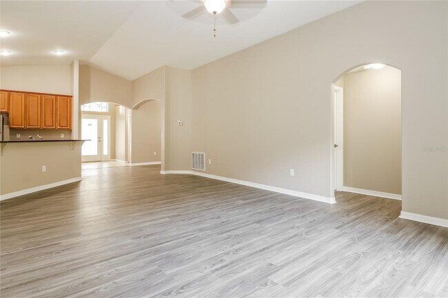 Building Photo - 13959 Caden Glen Dr