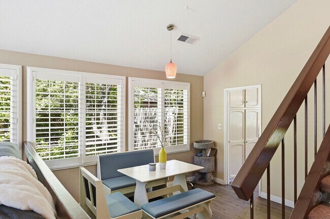 Building Photo - Wonderful 4bd/2.5ba Cameron Park Home with Pool and RV Access!
