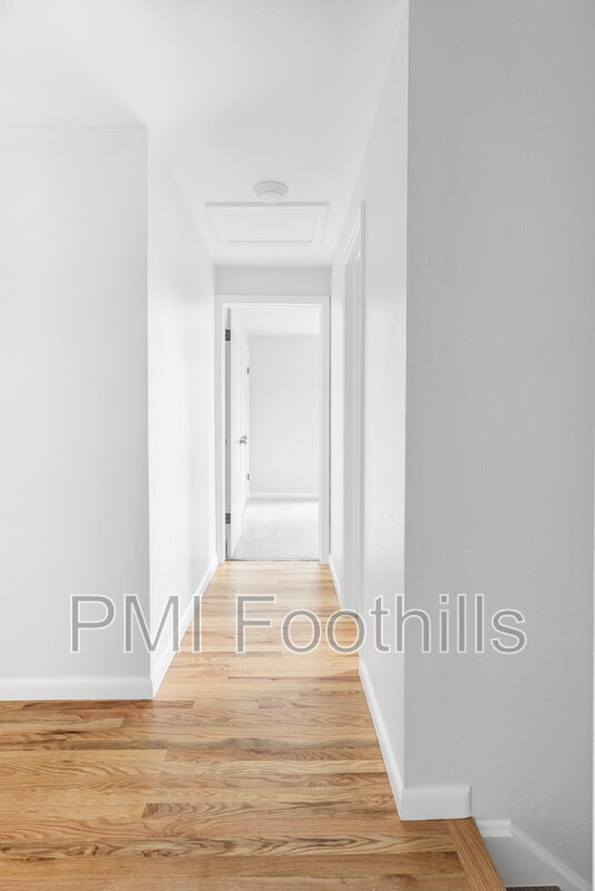 Building Photo - 6982 Estes Dr