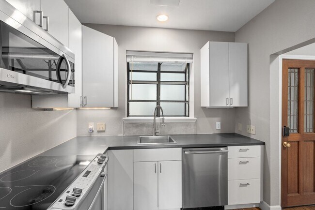 Building Photo - 1741 Spyglass Dr