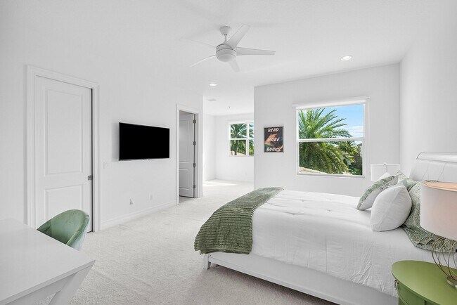 Building Photo - 19863 Meadowside Ln