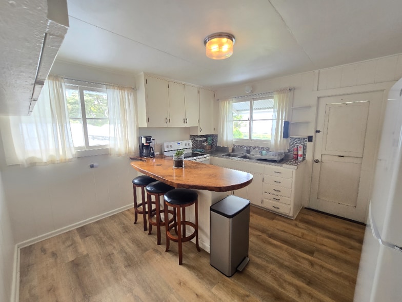 Building Photo - 55-3095-3095 Akoni Pule Hwy