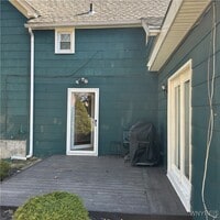 Building Photo - 180 Willowdale Dr