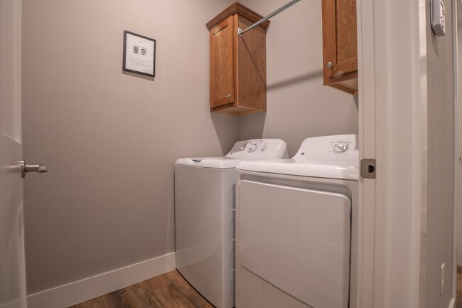 Building Photo - Spacious 3 bed 2 bath in Pea Ridge