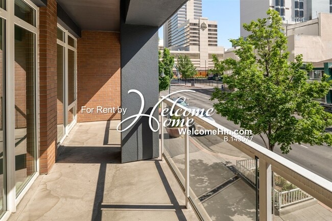 Building Photo - Rare Row House at The Montage with 2 Parki...