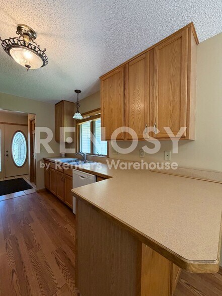 Building Photo - 12787 Germane Ave