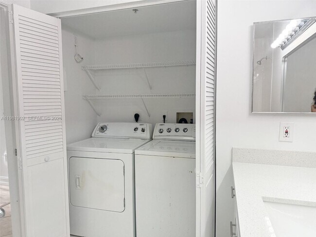 Building Photo - 2081 Renaissance Blvd