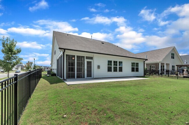 Building Photo - Four Bedroom + Loft Dream Home in Youngsville