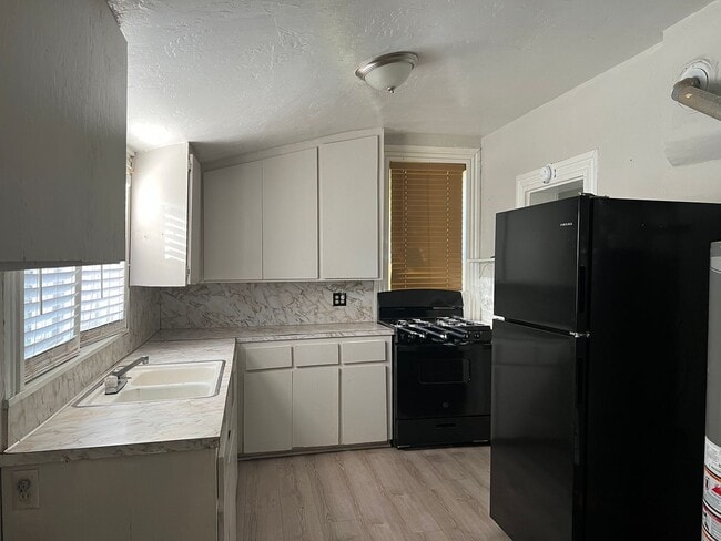 Building Photo - 4461 3rd N