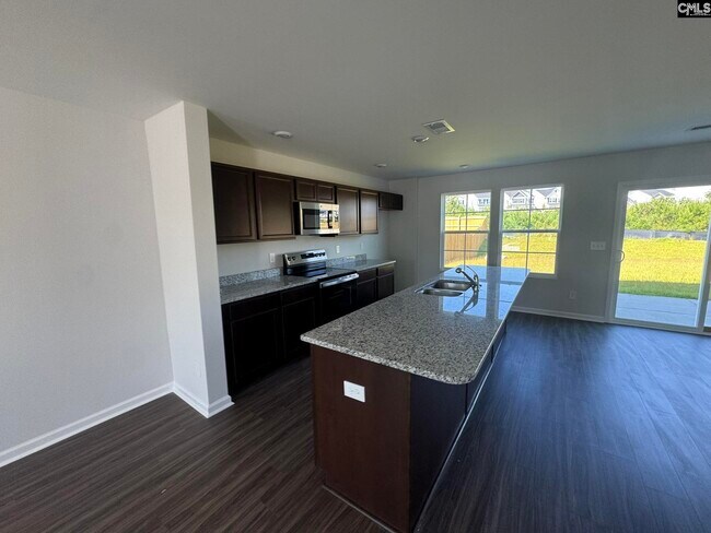 Building Photo - 1129 Crescent Corner Dr