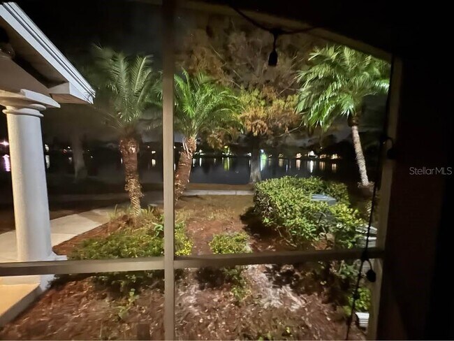 Building Photo - 8905 Manor Loop