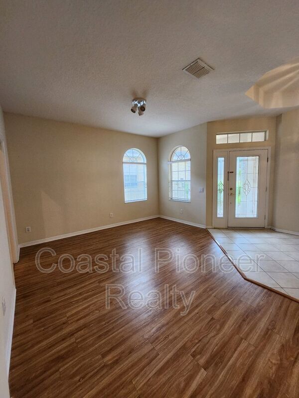 Building Photo - 11614 Whiterook Ct