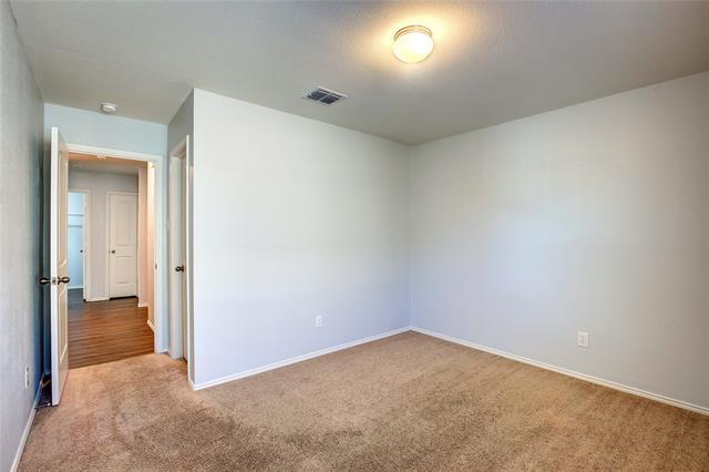 Building Photo - 404 Falling Star Dr