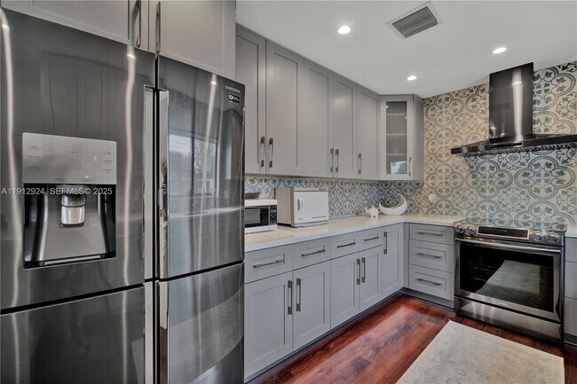 Building Photo - 1230 SW 86th Ct