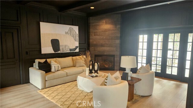 Building Photo - 501 Aliso Ave