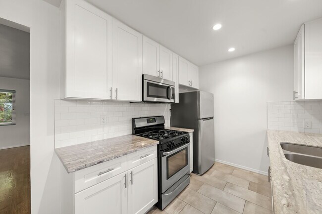 Building Photo - 1517 Harvard St