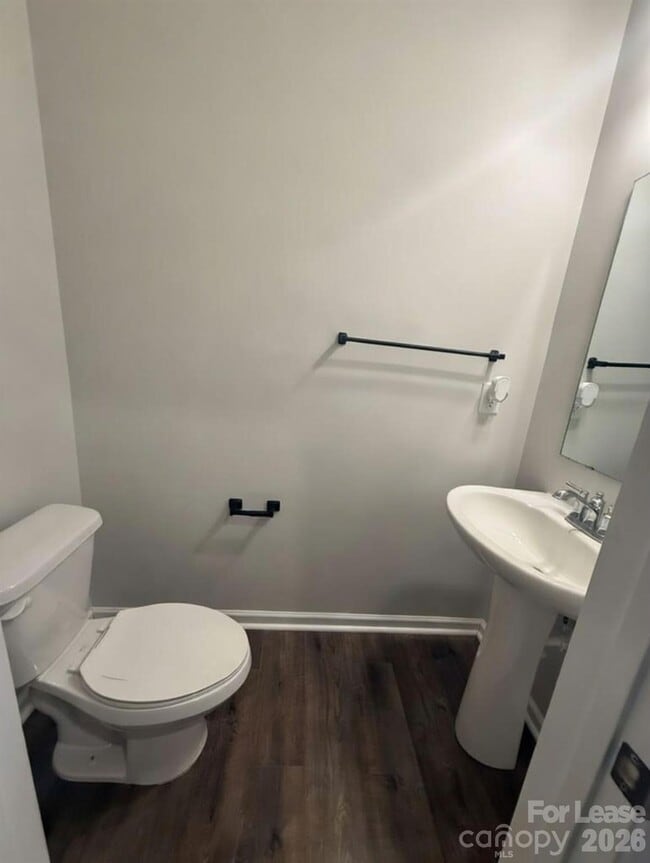 Building Photo - 5215 Maynard Hl Dr